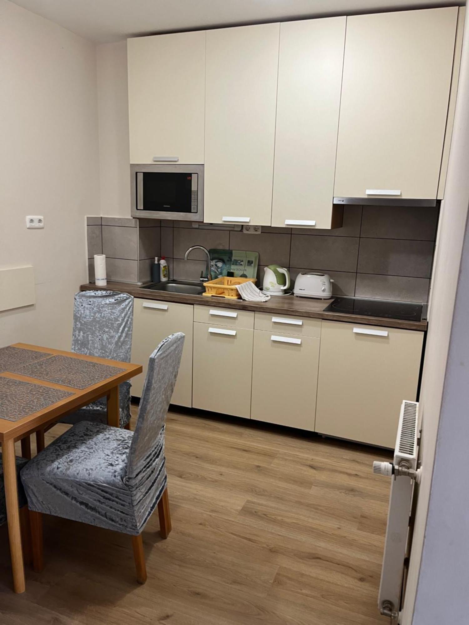 Brookforest Apartman Hajdúszoboszló Buitenkant foto