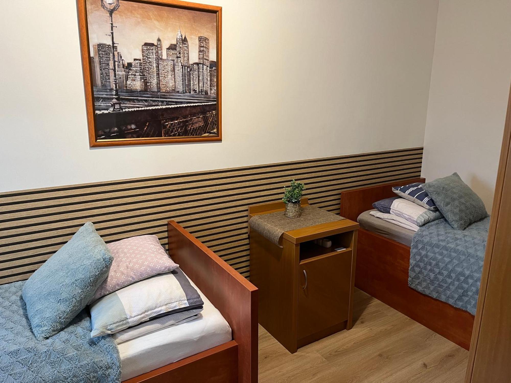 Brookforest Apartman Hajdúszoboszló Buitenkant foto